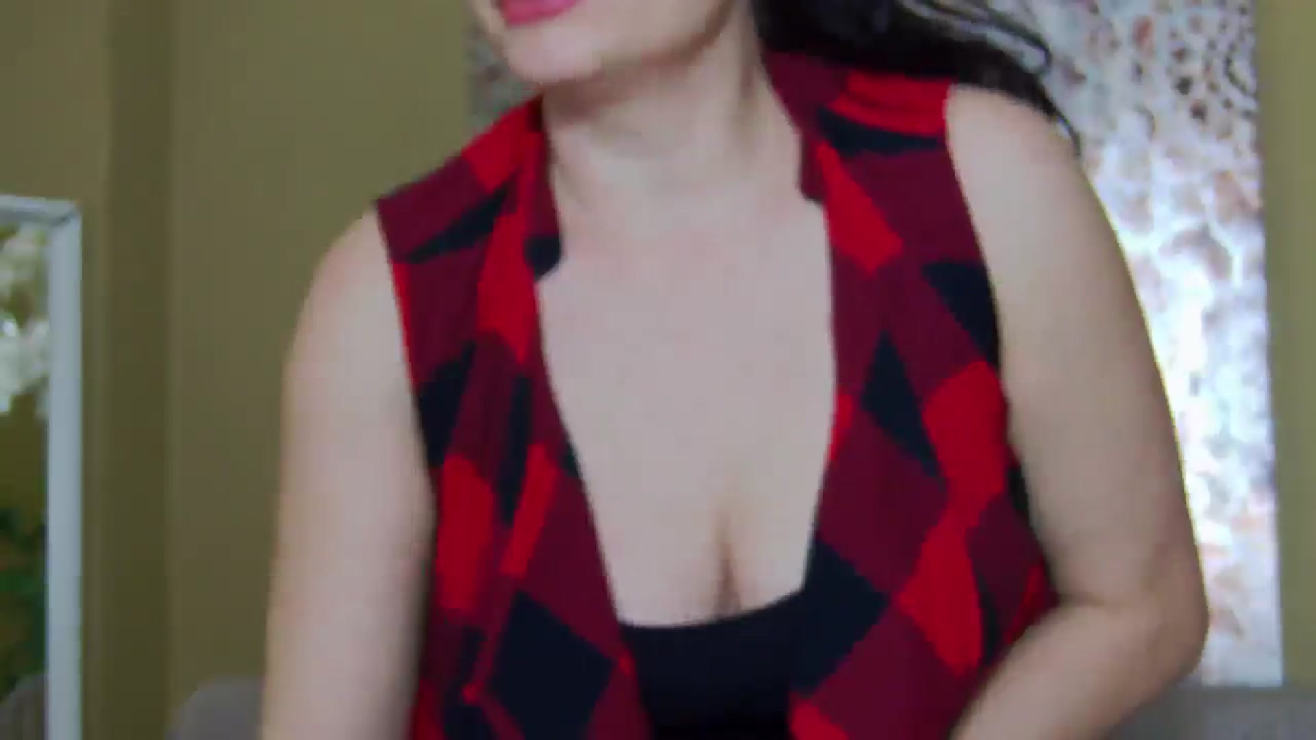 Gallery image thumbnail from ForeverChic's myfreecams stream on, 12/11/2025, 12:36 image 15 of 20