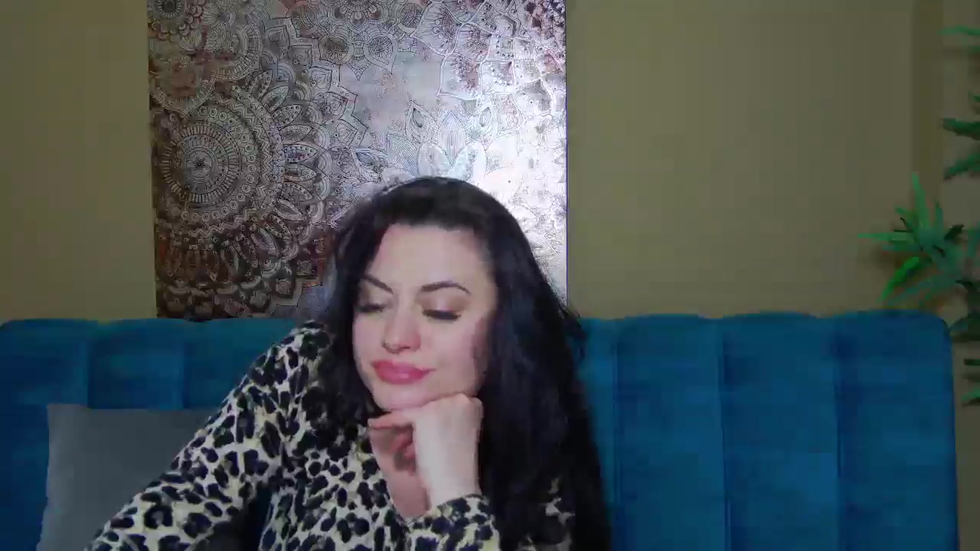 Gallery image thumbnail from ForeverChic's myfreecams stream on, 12/13/2025, 11:04 image 18 of 20