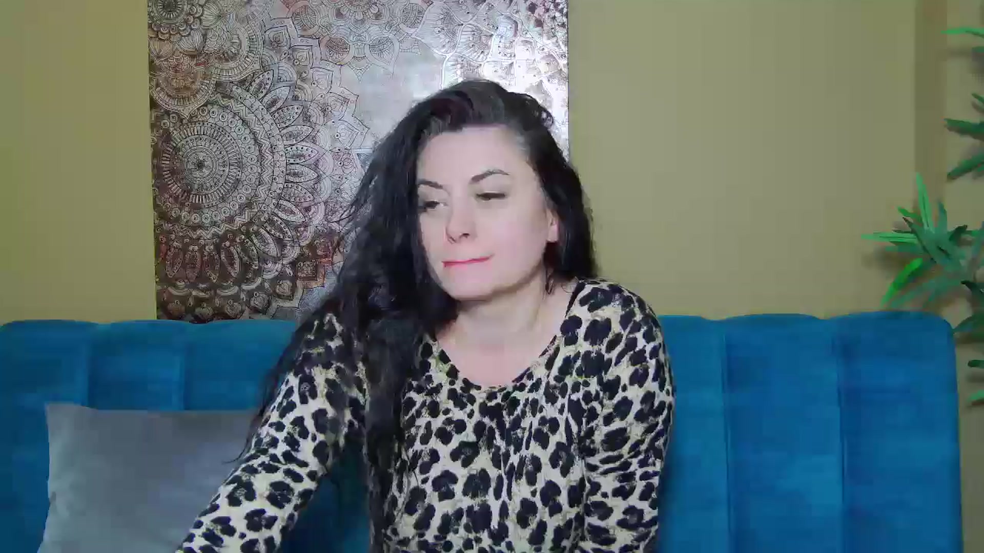 Gallery image thumbnail from ForeverChic's myfreecams stream on, 12/13/2025, 11:04 image 11 of 20