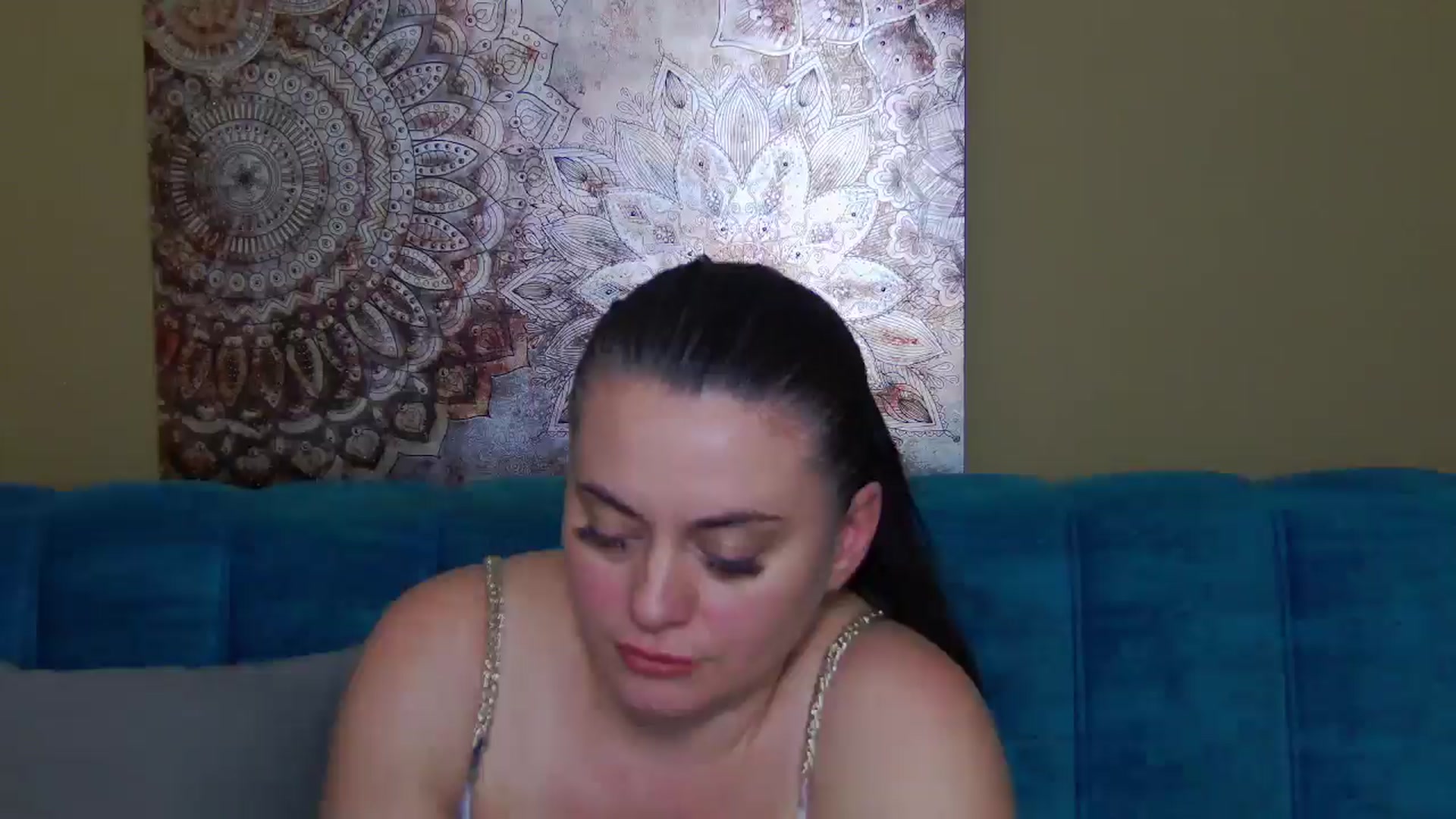 Gallery image thumbnail from ForeverChic's myfreecams stream on, 12/17/2025, 13:41 image 15 of 20