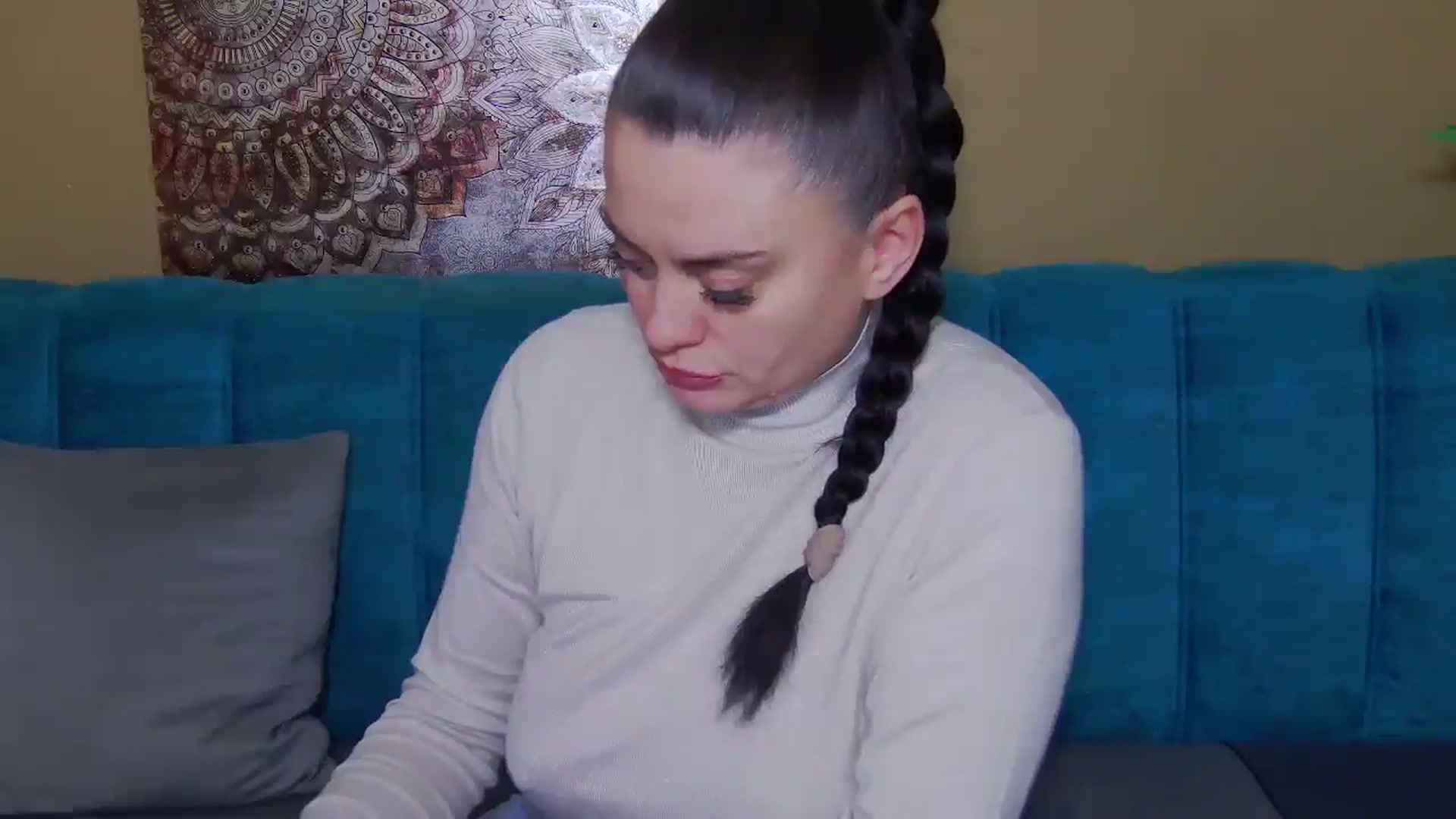 Gallery image thumbnail from ForeverChic's myfreecams stream on, 12/18/2025, 14:23 image 6 of 20