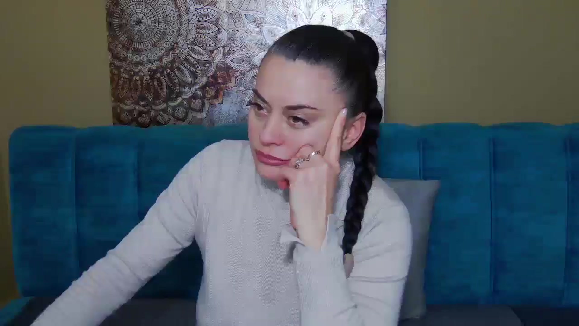 Gallery image thumbnail from ForeverChic's myfreecams stream on, 12/18/2025, 14:23 image 13 of 20
