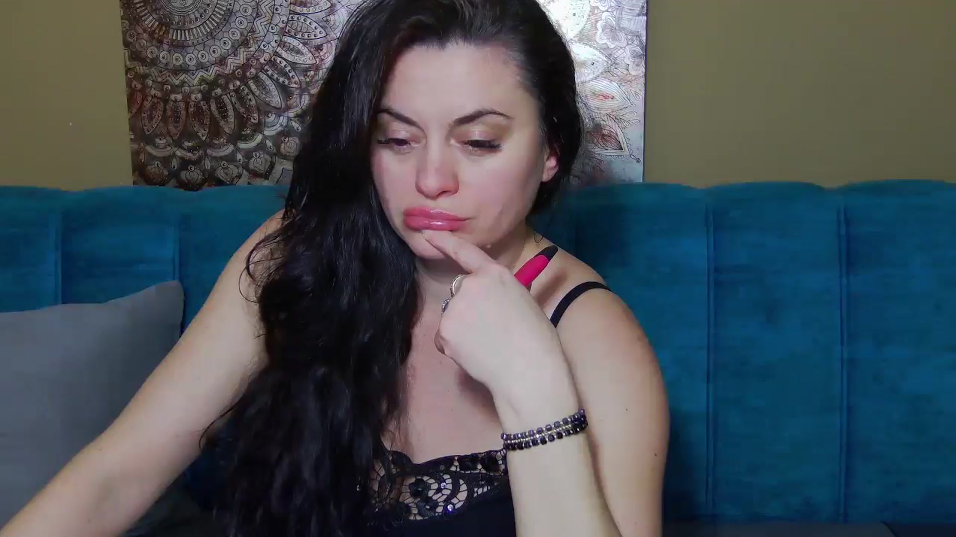 Gallery image thumbnail from ForeverChic's myfreecams stream on, 12/20/2025, 13:01 image 7 of 20
