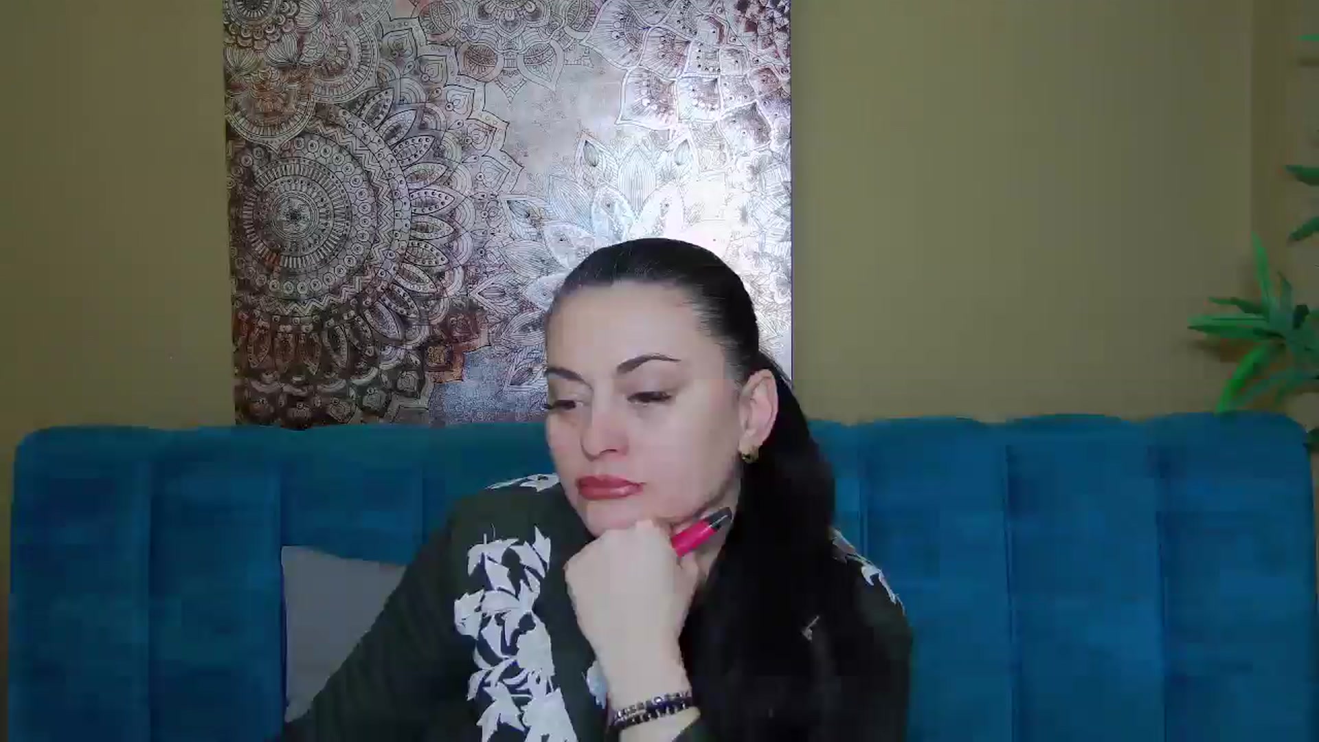 Gallery image thumbnail from ForeverChic's myfreecams stream on, 12/22/2025, 14:09 image 2 of 20