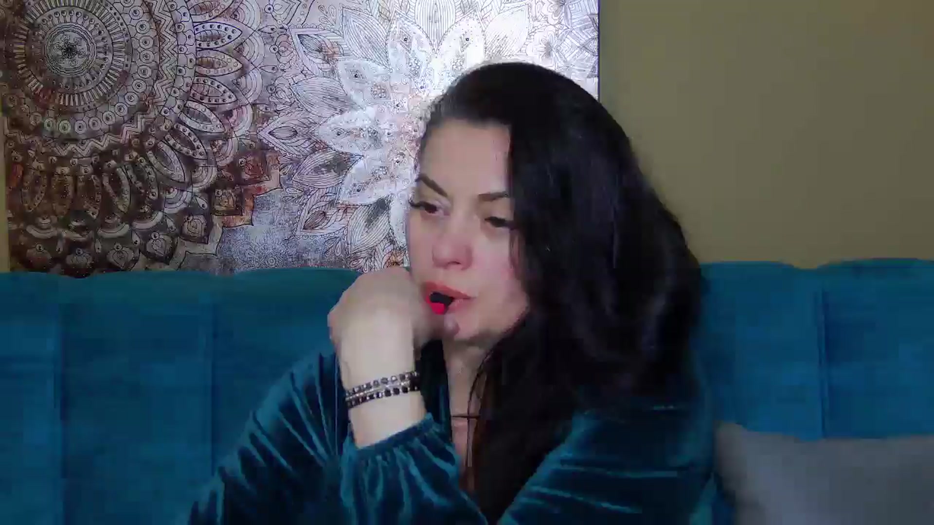 Gallery image thumbnail from ForeverChic's myfreecams stream on, 12/23/2025, 14:34 image 9 of 20