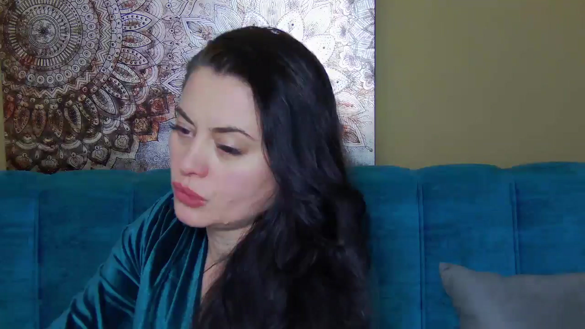 Gallery image thumbnail from ForeverChic's myfreecams stream on, 12/23/2025, 16:10 image 2 of 20