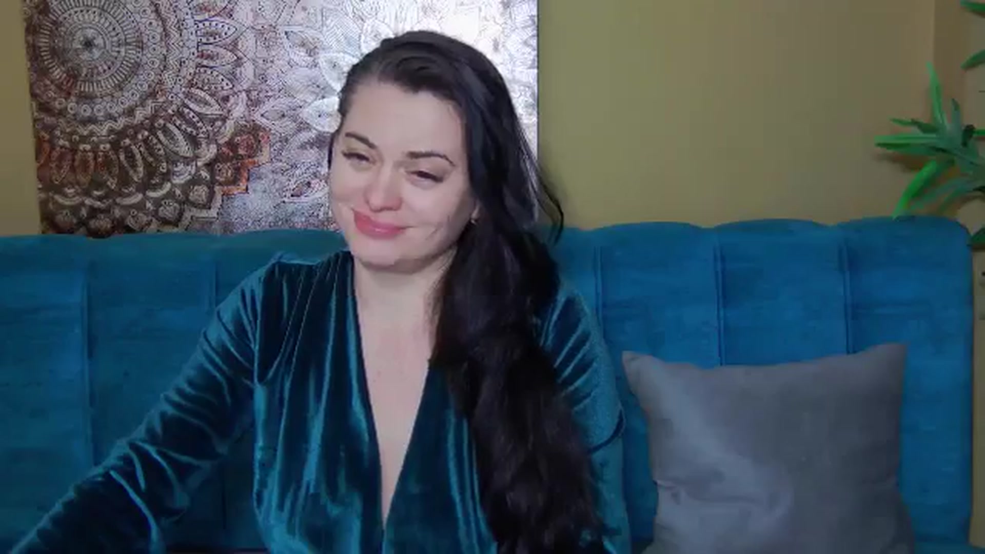 Gallery image thumbnail from ForeverChic's myfreecams stream on, 12/23/2025, 16:10 image 11 of 20