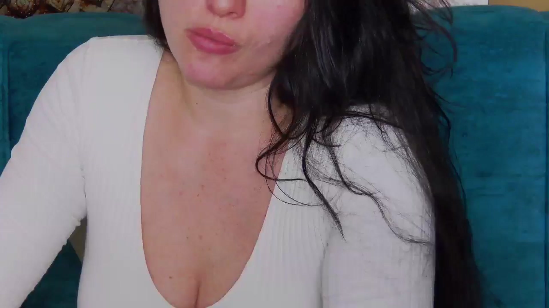 Gallery image thumbnail from ForeverChic's myfreecams stream on, 12/29/2025, 13:52 image 19 of 20