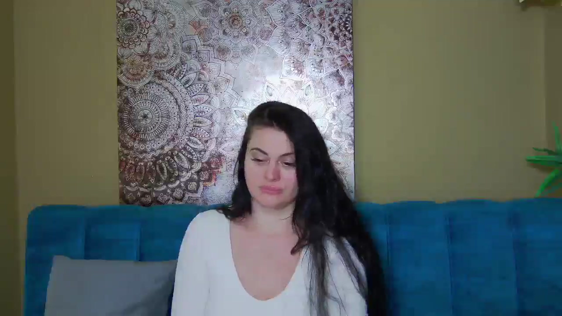 Gallery image thumbnail from ForeverChic's myfreecams stream on, 12/29/2025, 17:59 image 13 of 20