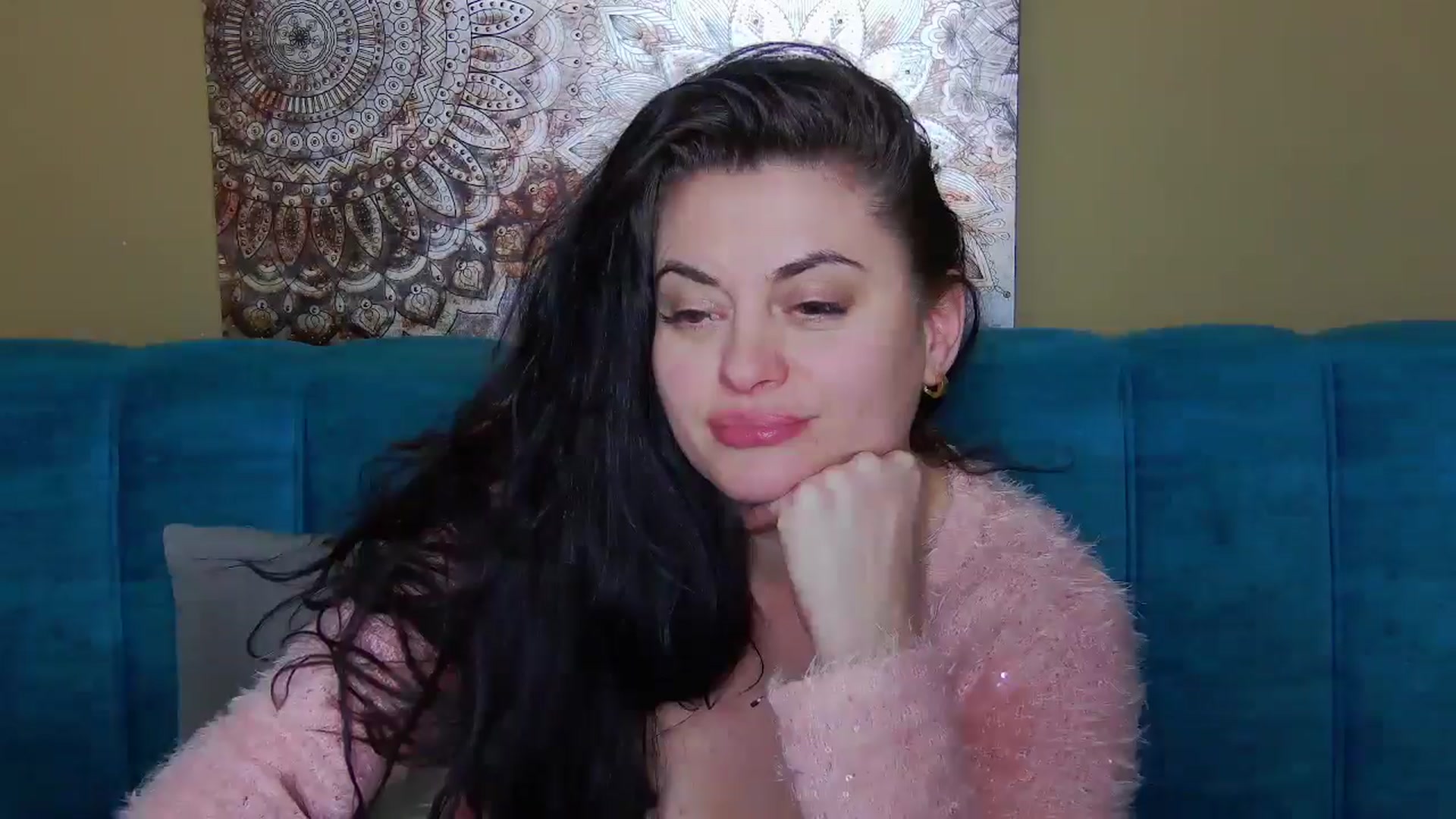 Gallery image thumbnail from ForeverChic's myfreecams stream on, 12/30/2025, 16:32 image 19 of 20