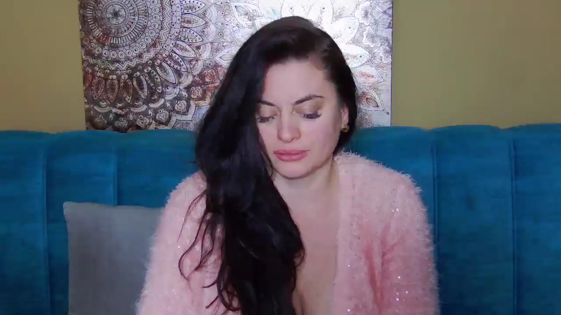Gallery image thumbnail from ForeverChic's myfreecams stream on, 12/30/2025, 16:32 image 7 of 20