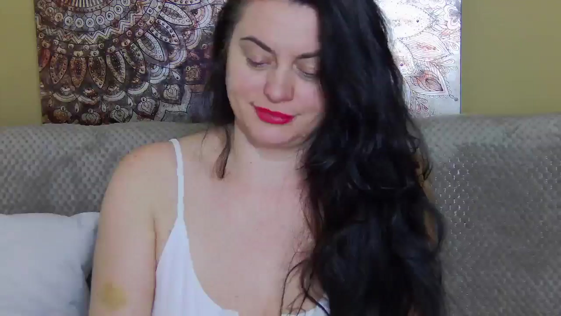 Gallery image thumbnail from ForeverChic's myfreecams stream on, 01/08/2026, 10:59 image 8 of 20