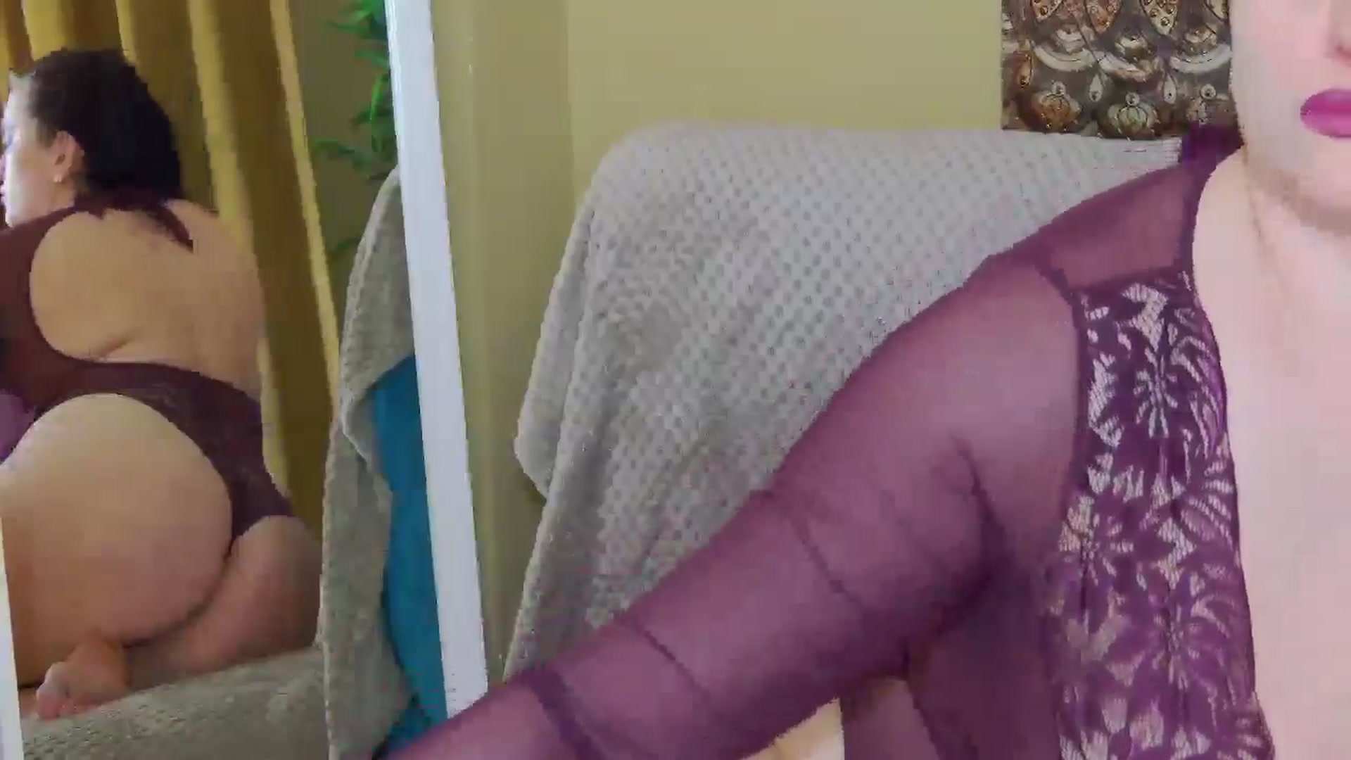 Gallery image thumbnail from ForeverChic's myfreecams stream on, 01/12/2026, 12:59 image 20 of 20