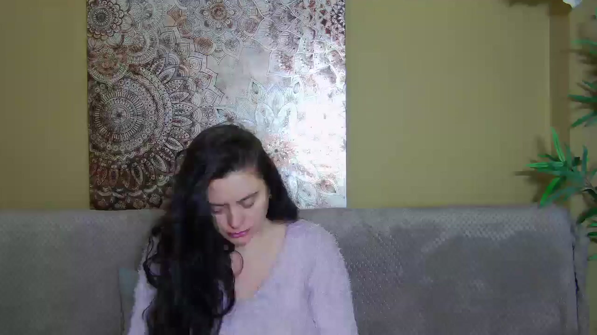 Gallery image thumbnail from ForeverChic's myfreecams stream on, 01/14/2026, 11:03 image 10 of 20