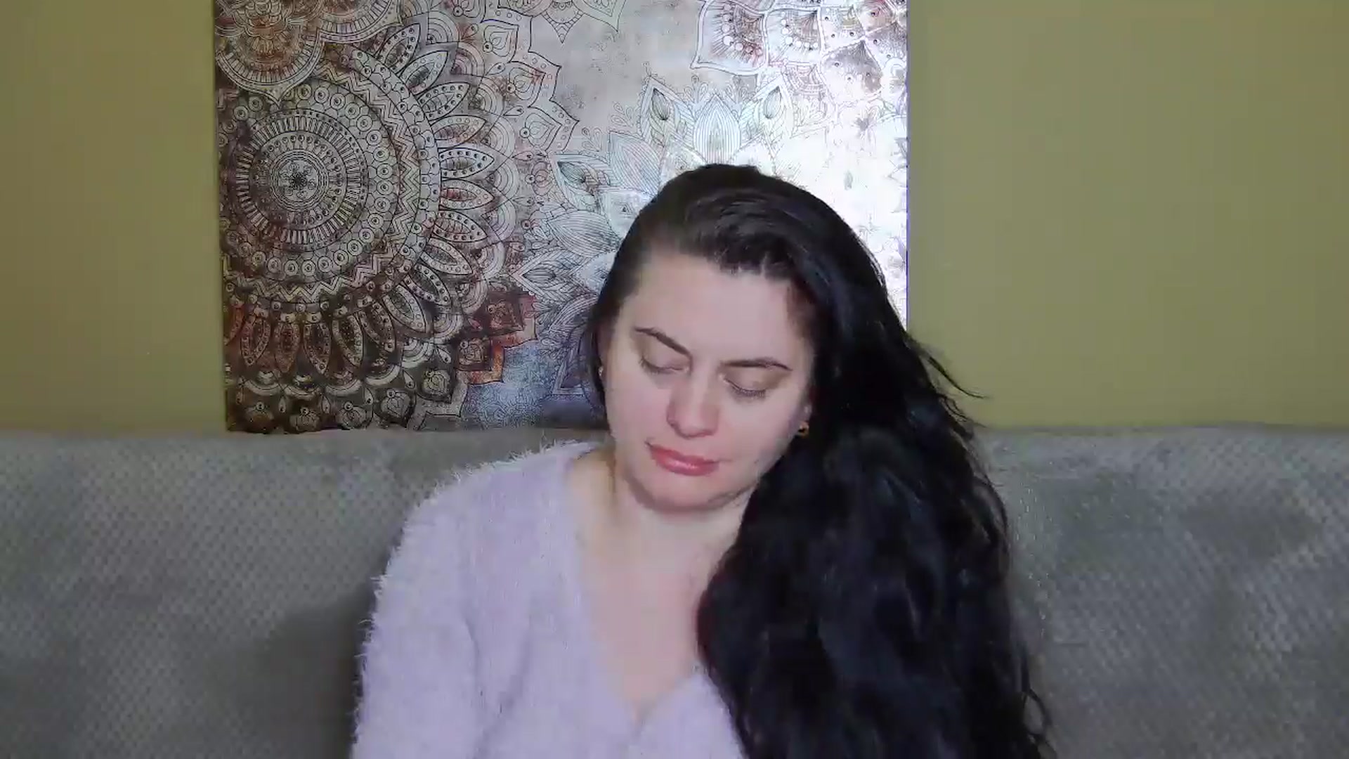 Gallery image thumbnail from ForeverChic's myfreecams stream on, 01/14/2026, 16:19 image 14 of 20