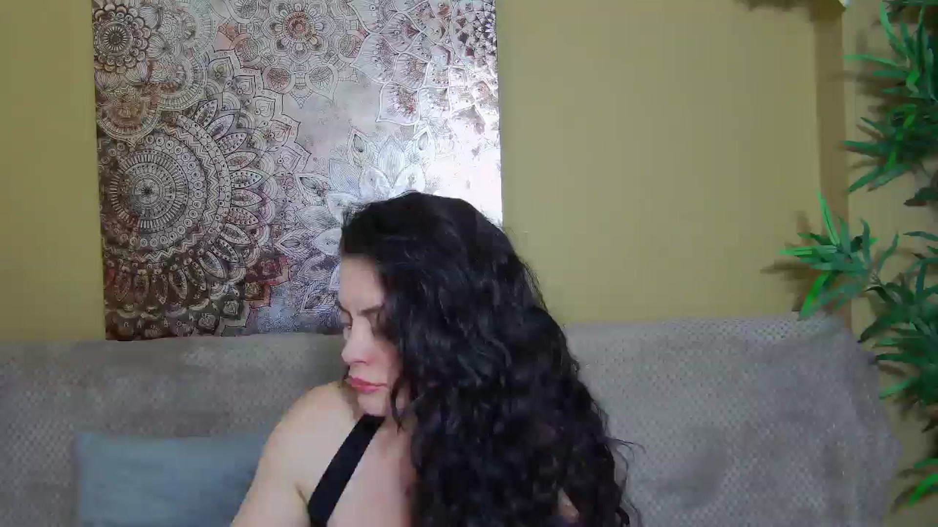 Gallery image thumbnail from ForeverChic's myfreecams stream on, 01/21/2026, 11:28 image 11 of 20