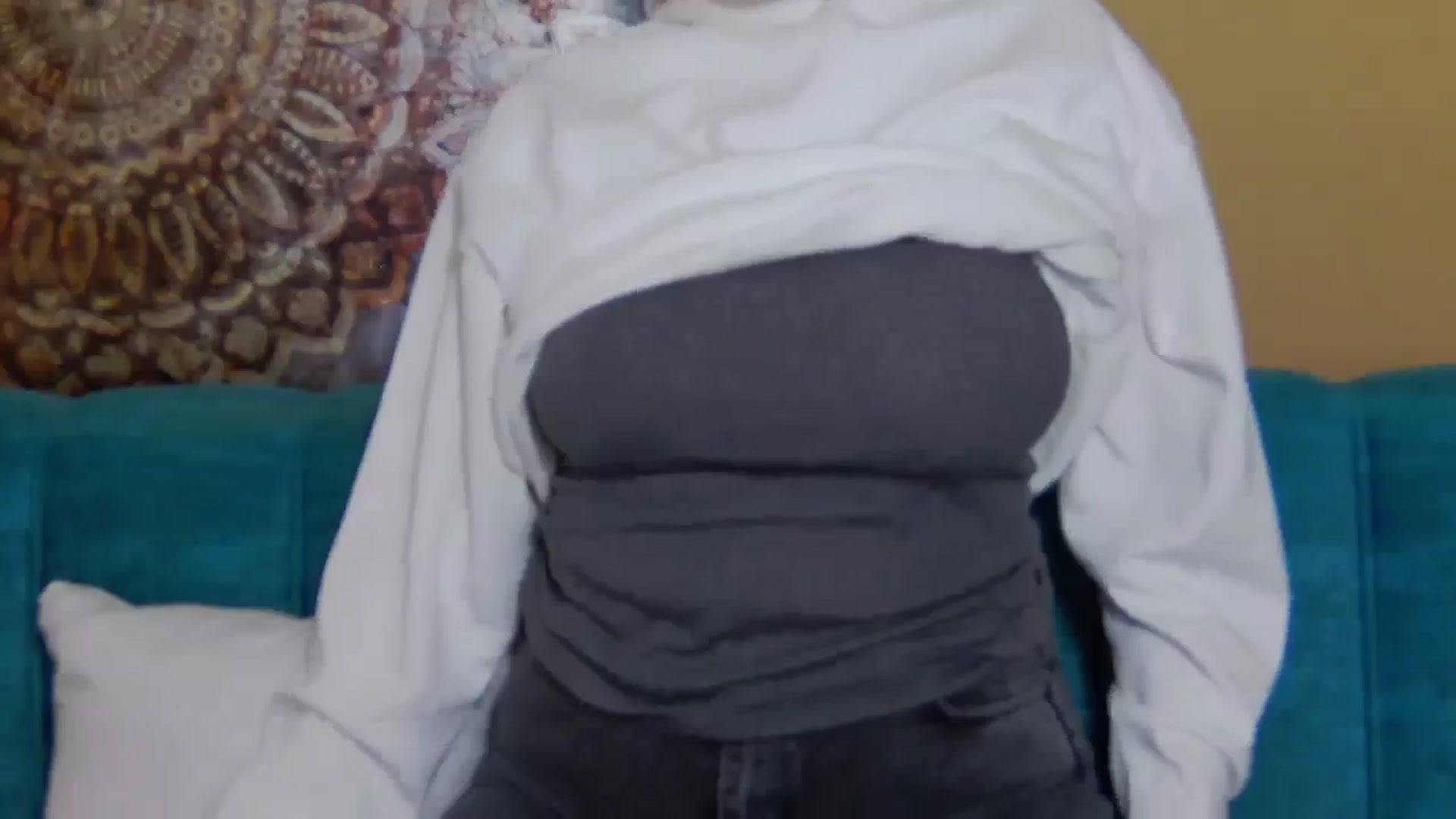 Gallery image thumbnail from ForeverChic's myfreecams stream on, 01/26/2026, 15:09 image 17 of 20