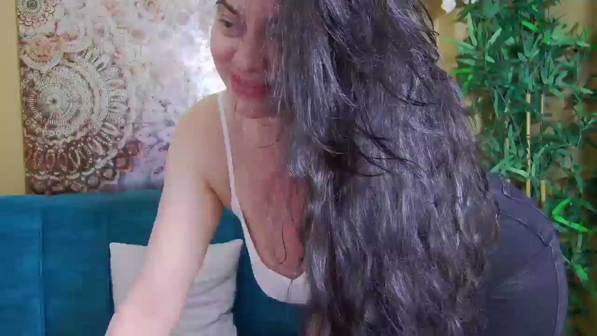 Gallery image thumbnail from ForeverChic's myfreecams stream on, 01/28/2026, 10:09 image 19 of 20