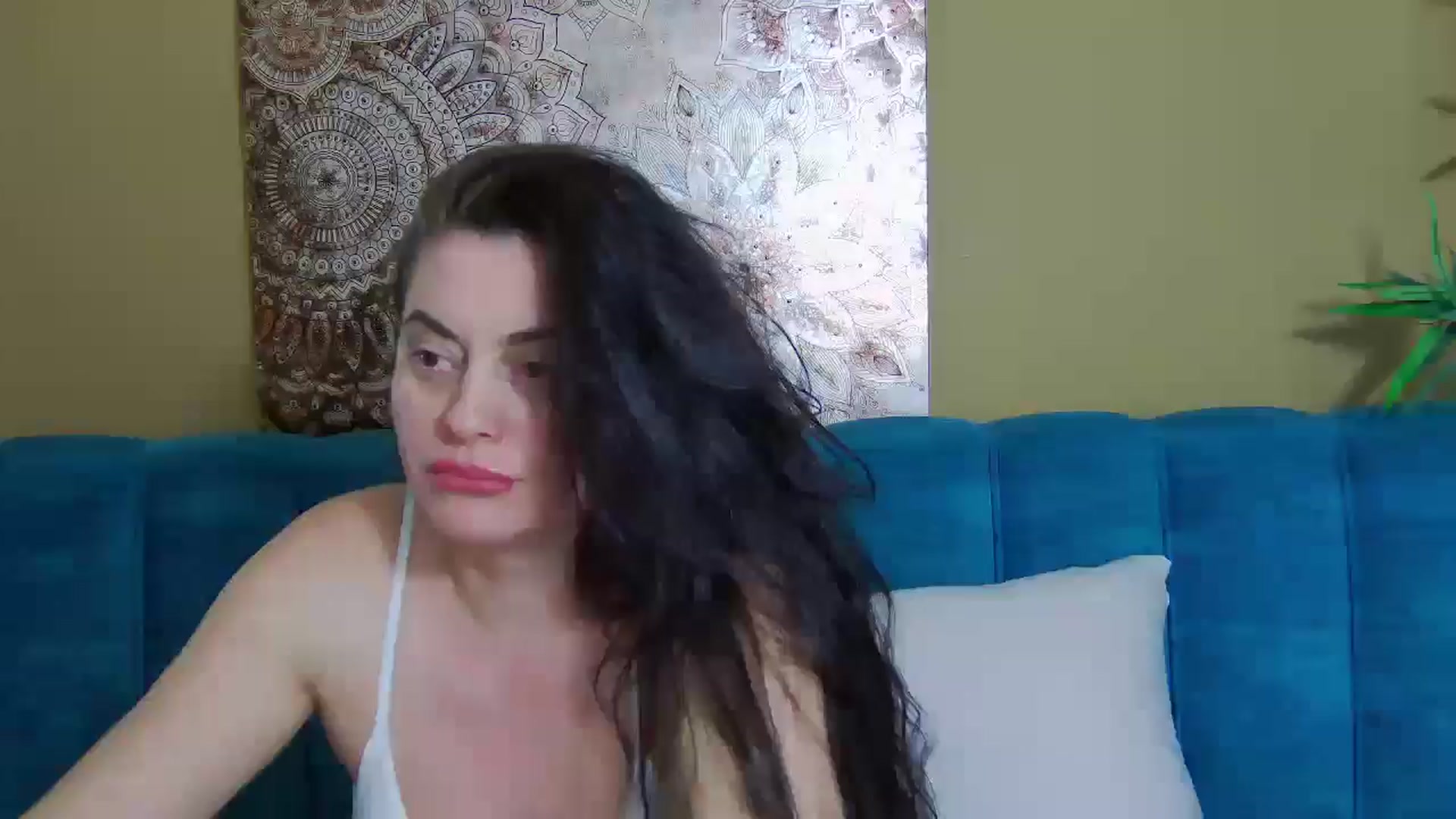 Gallery image thumbnail from ForeverChic's myfreecams stream on, 01/28/2026, 12:50 image 9 of 20