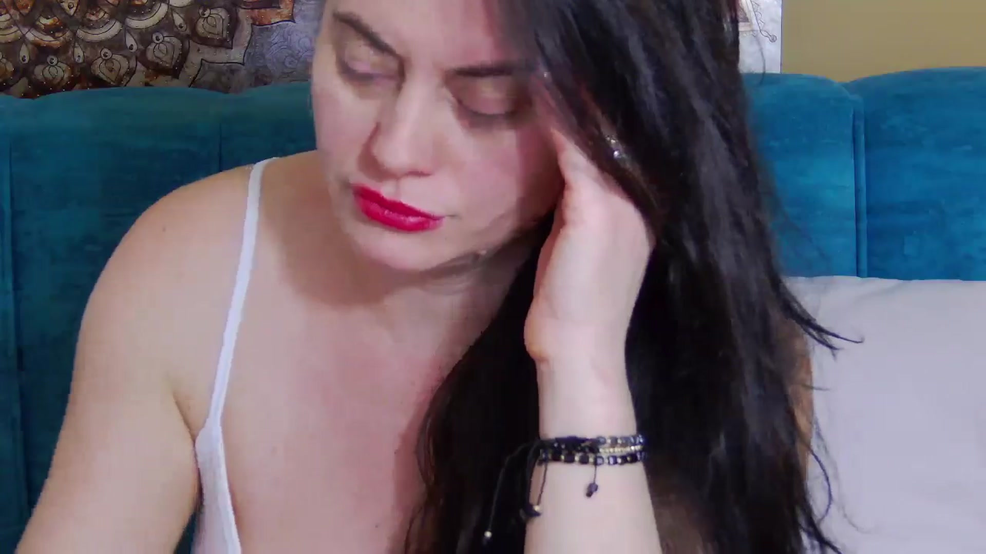 Gallery image thumbnail from ForeverChic's myfreecams stream on, 01/28/2026, 13:47 image 12 of 20