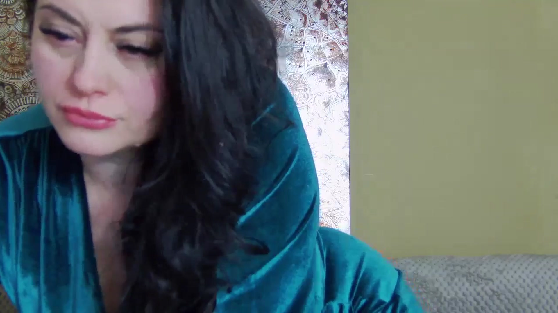 Gallery image thumbnail from ForeverChic's myfreecams stream on, 02/04/2026, 11:00 image 19 of 20