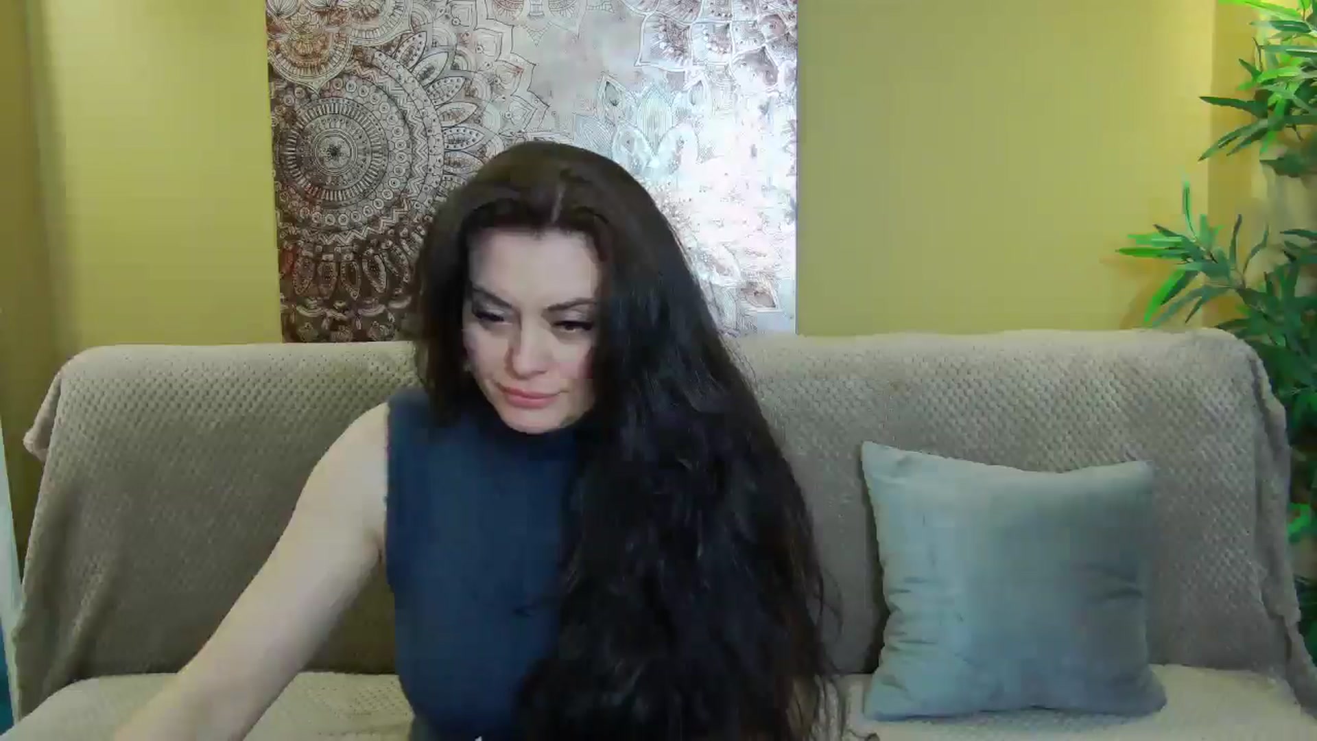Gallery image thumbnail from ForeverChic's myfreecams stream on, 02/05/2026, 10:35 image 13 of 20