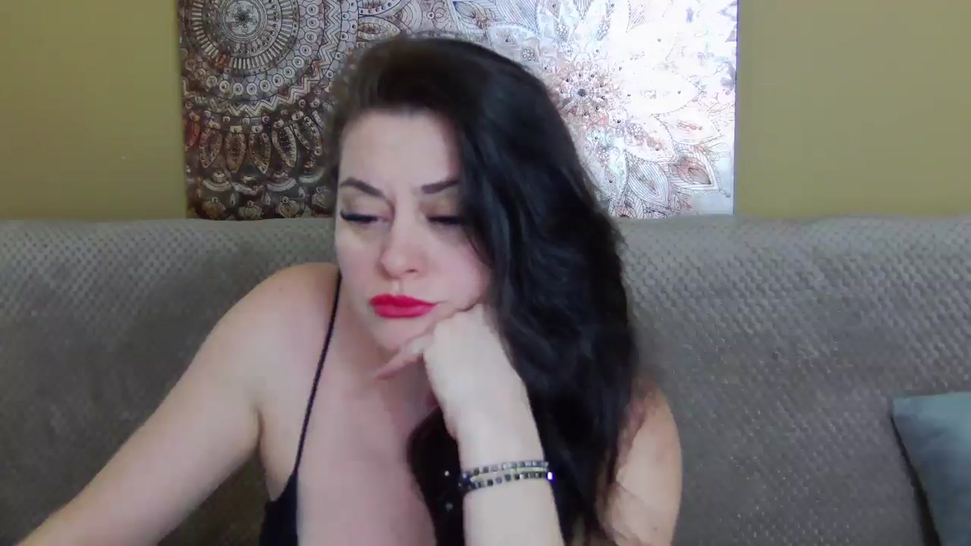 Gallery image thumbnail from ForeverChic's myfreecams stream on, 02/06/2026, 10:18 image 2 of 20