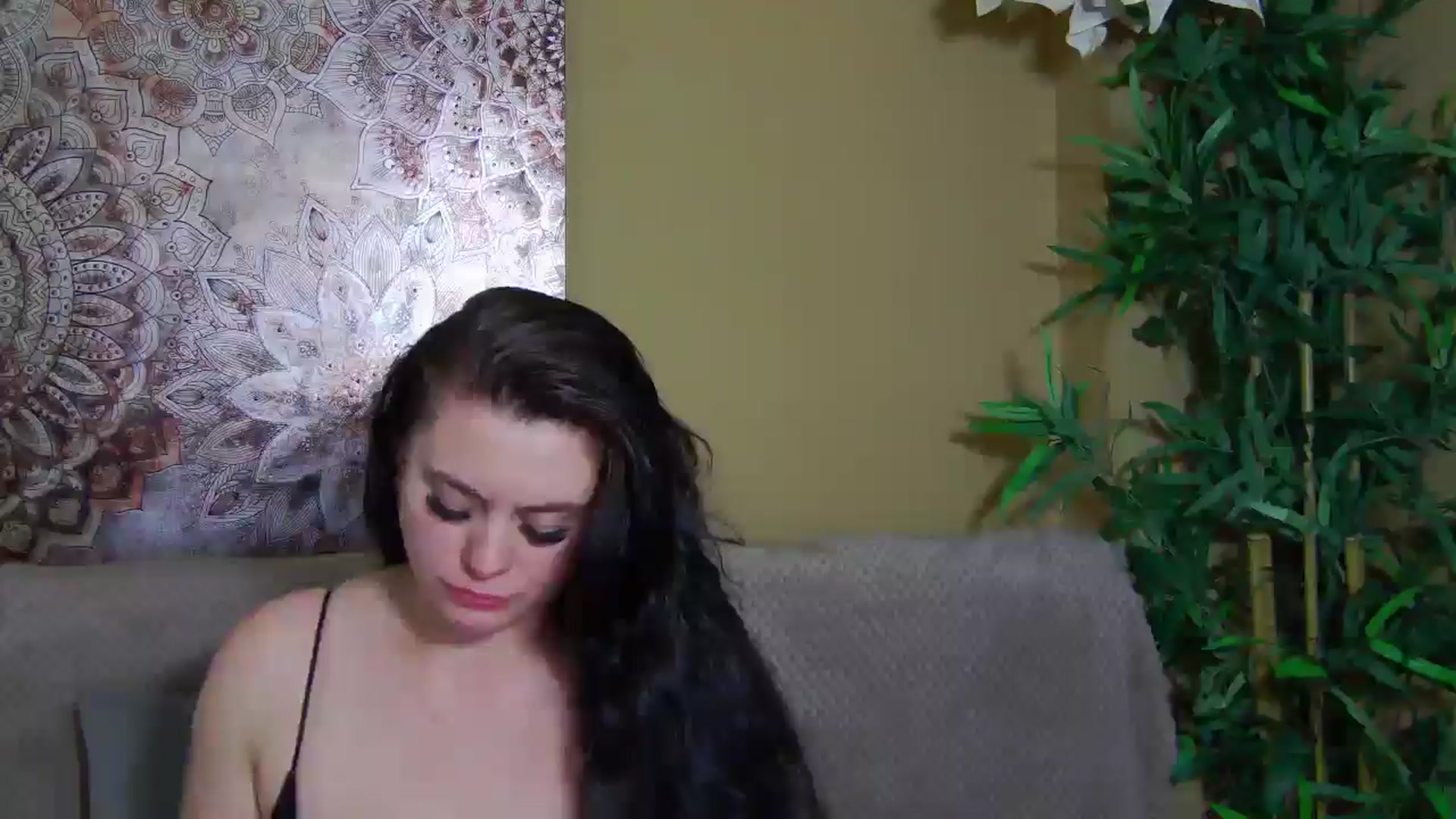 Gallery image thumbnail from ForeverChic's myfreecams stream on, 02/06/2026, 12:36 image 16 of 20