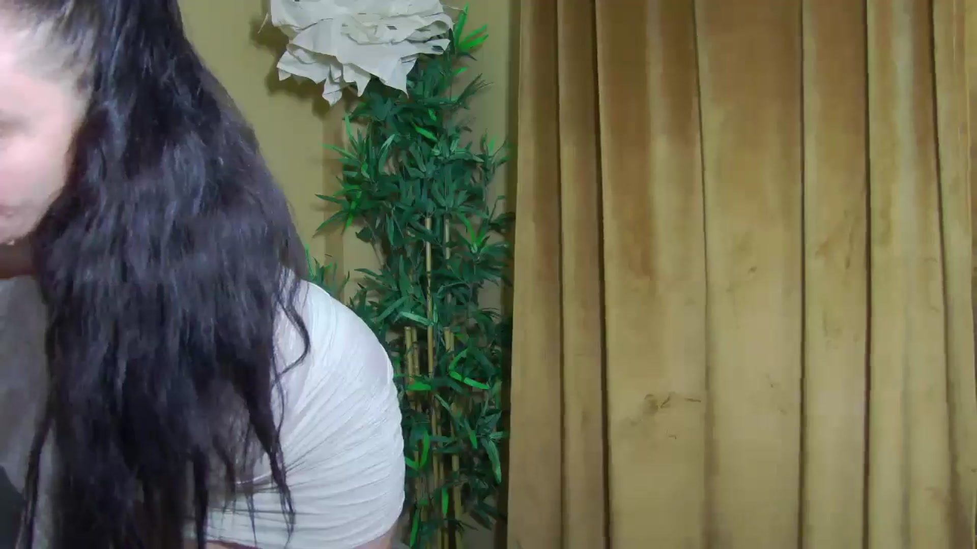Gallery image thumbnail from ForeverChic's myfreecams stream on, 02/10/2026, 16:34 image 20 of 20
