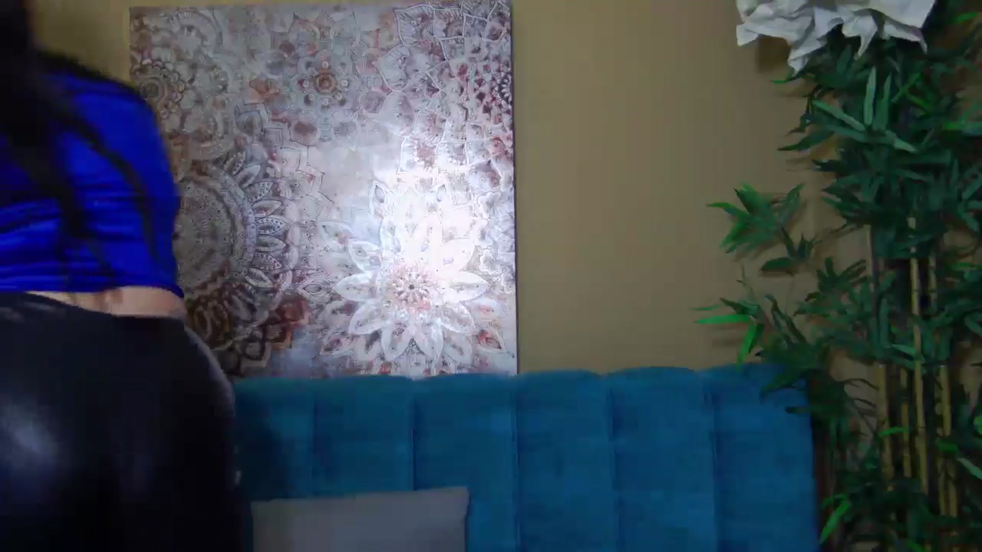Gallery image thumbnail from ForeverChic's myfreecams stream on, 02/20/2026, 13:08 image 6 of 20