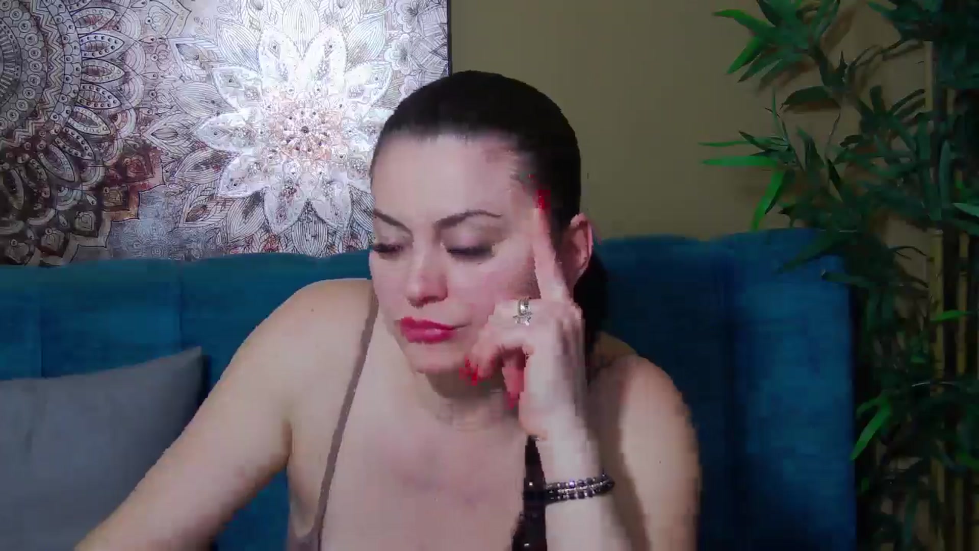 Gallery image thumbnail from ForeverChic's myfreecams stream on, 02/21/2026, 09:20 image 2 of 20