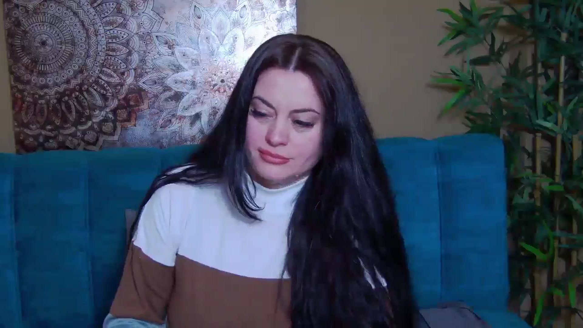Gallery image thumbnail from ForeverChic's myfreecams stream on, 02/23/2026, 12:23 image 16 of 20