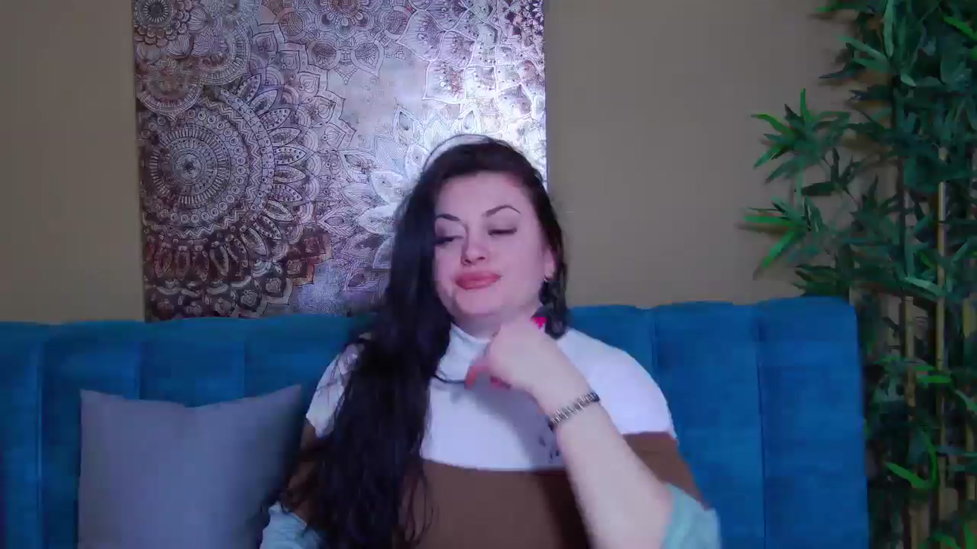 Gallery image thumbnail from ForeverChic's myfreecams stream on, 02/23/2026, 14:17 image 1 of 20
