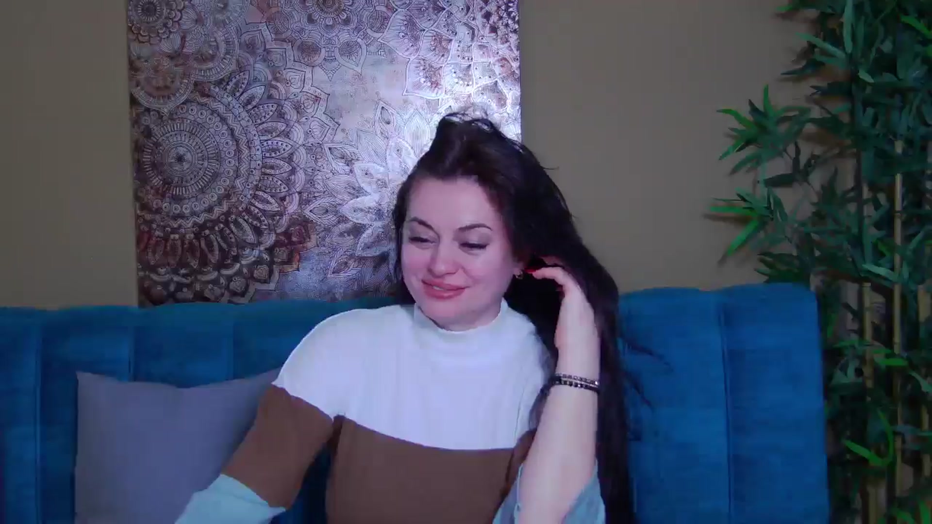Gallery image thumbnail from ForeverChic's myfreecams stream on, 02/23/2026, 14:17 image 15 of 20
