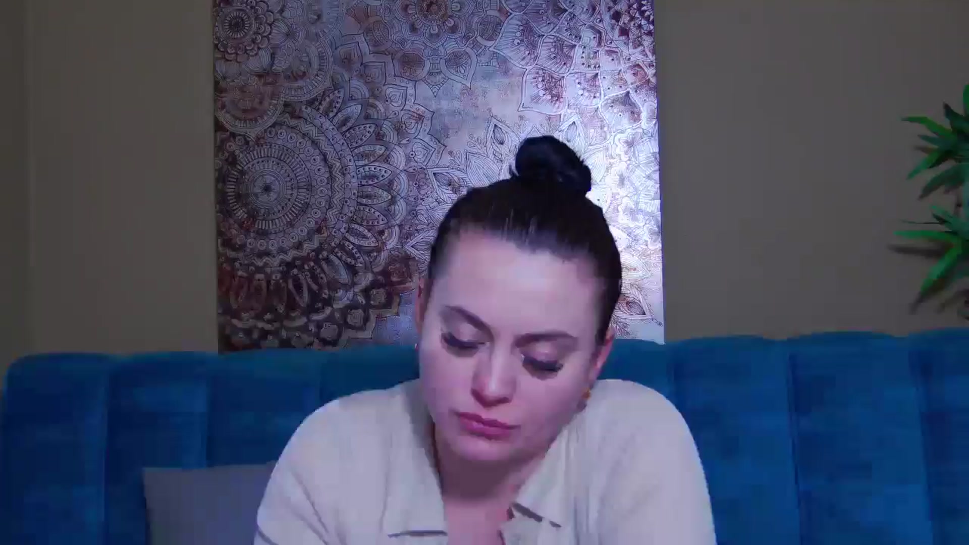 Gallery image thumbnail from ForeverChic's myfreecams stream on, 02/24/2026, 17:51 image 9 of 20