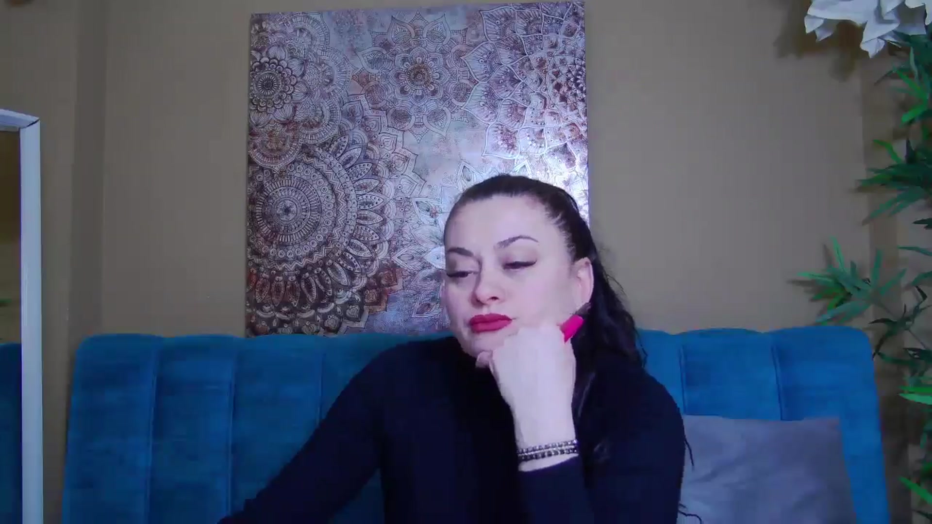 Gallery image thumbnail from ForeverChic's myfreecams stream on, 02/25/2026, 11:41 image 7 of 20