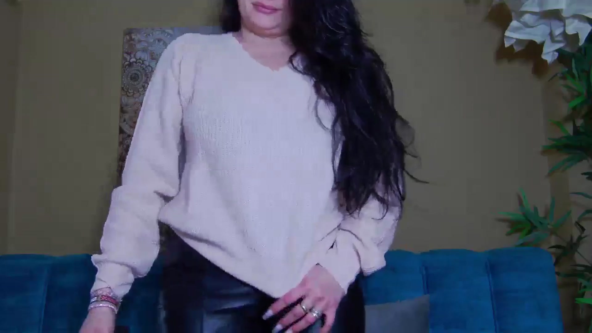 Gallery image thumbnail from ForeverChic's myfreecams stream on, 02/26/2026, 11:32 image 18 of 20