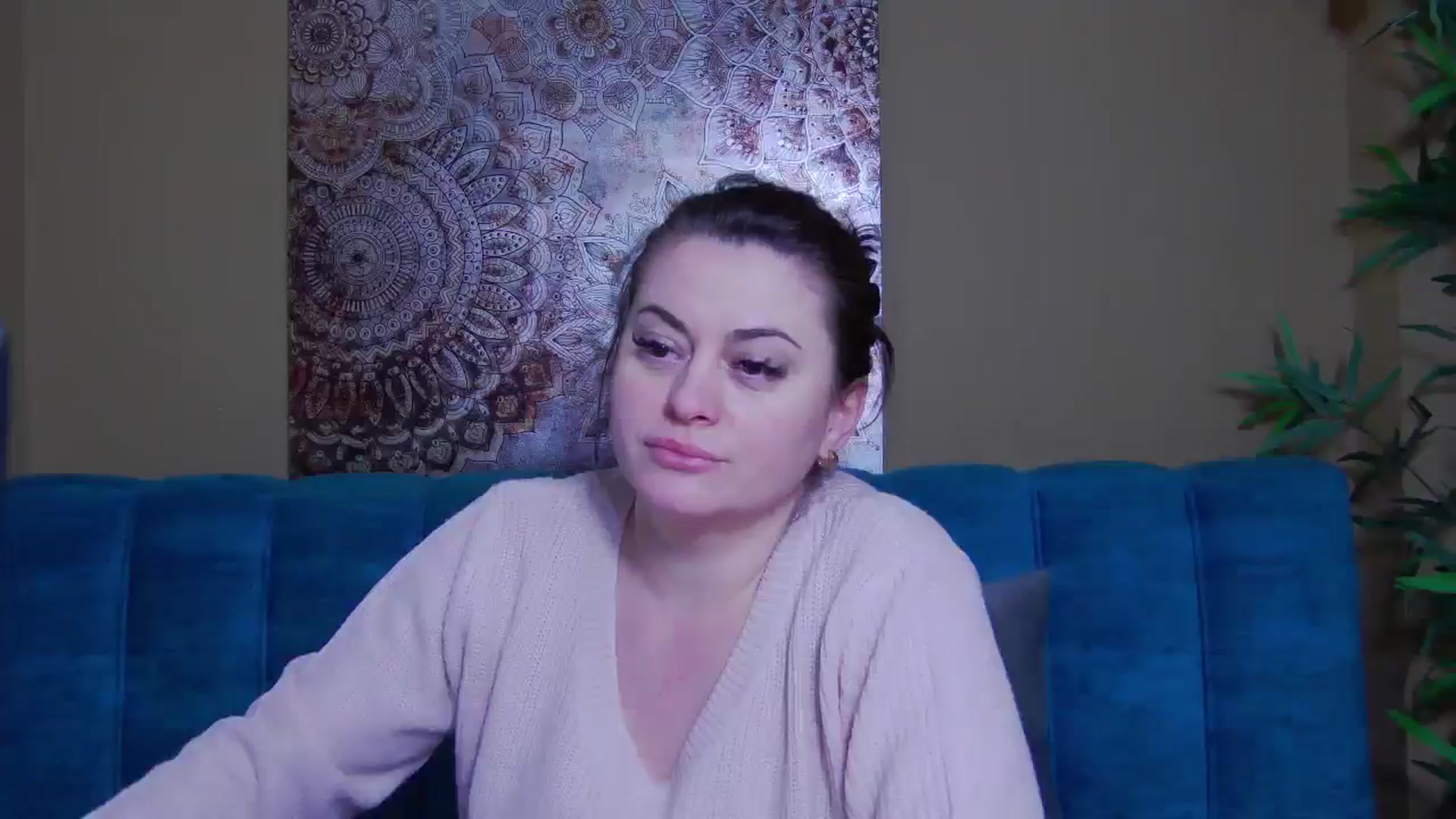 Gallery image thumbnail from ForeverChic's myfreecams stream on, 02/26/2026, 11:32 image 1 of 20