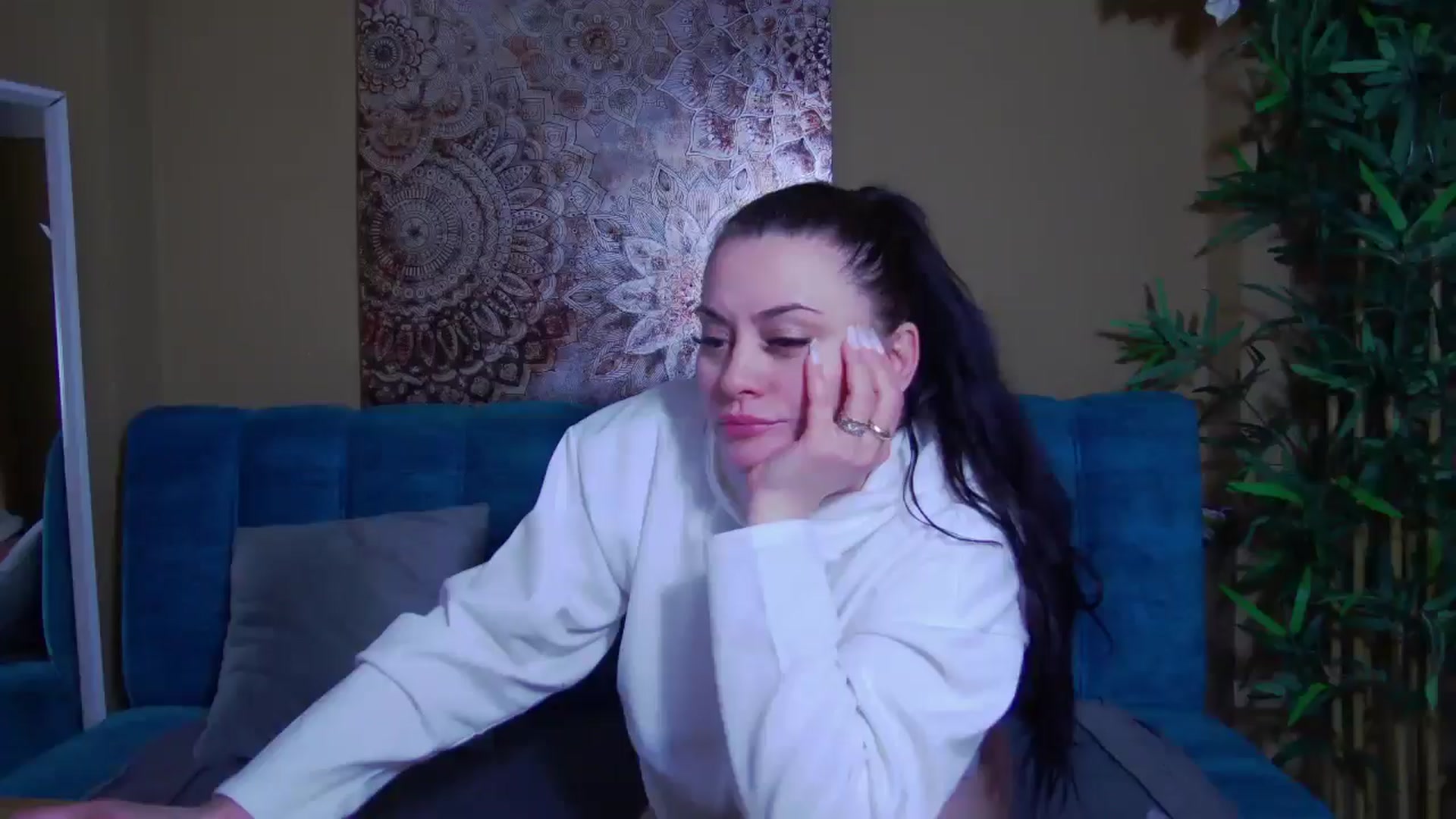 Gallery image thumbnail from ForeverChic's myfreecams stream on, 02/27/2026, 15:35 image 17 of 20