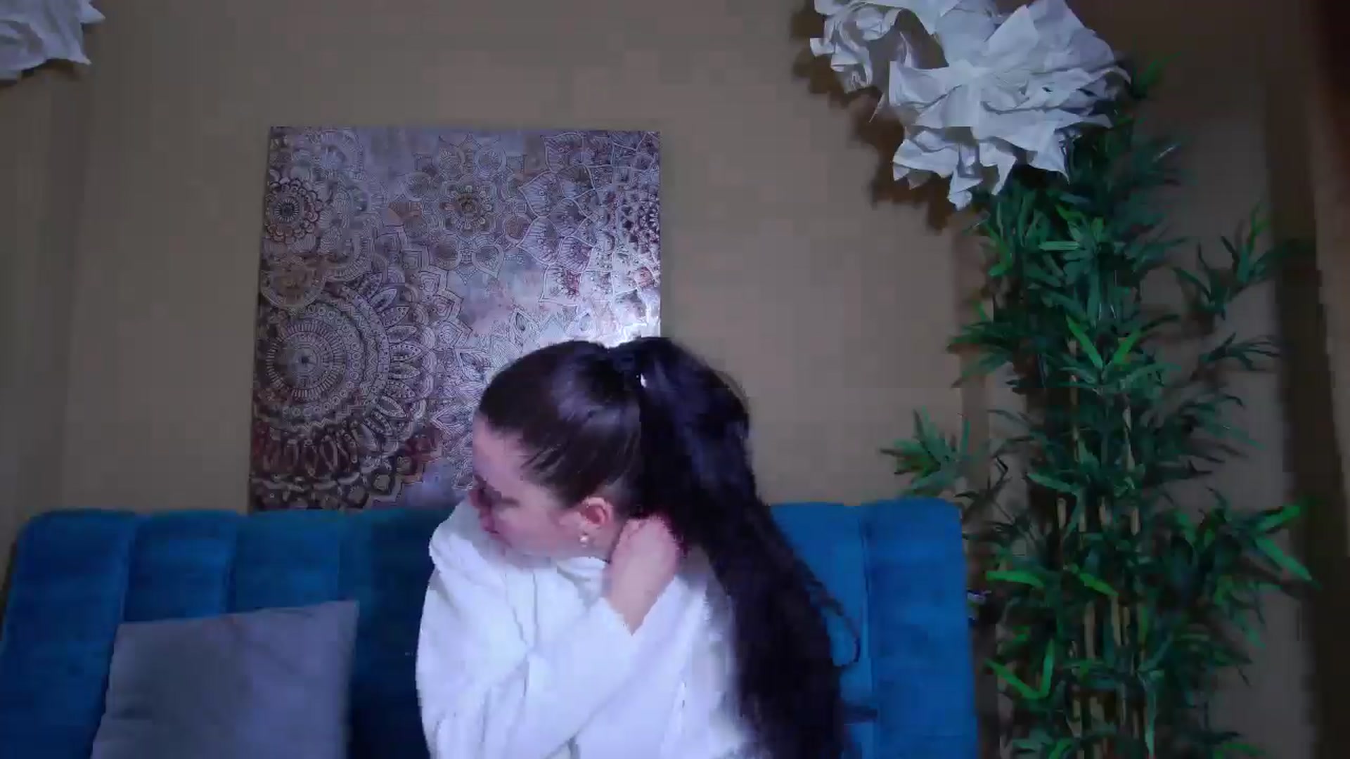 Gallery image thumbnail from ForeverChic's myfreecams stream on, 02/27/2026, 15:35 image 15 of 20