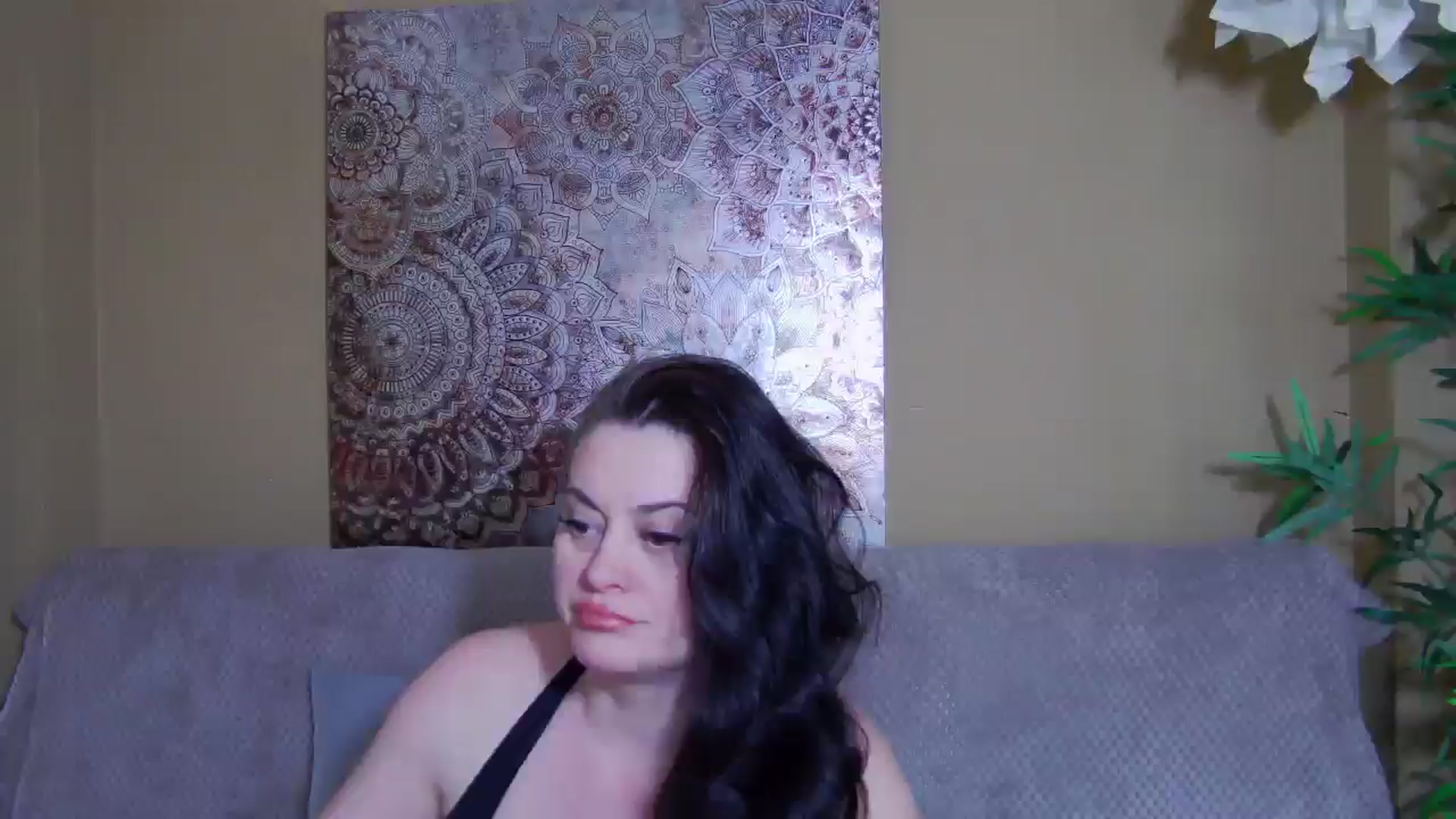 Gallery image thumbnail from ForeverChic's myfreecams stream on, 03/06/2026, 11:35 image 1 of 20