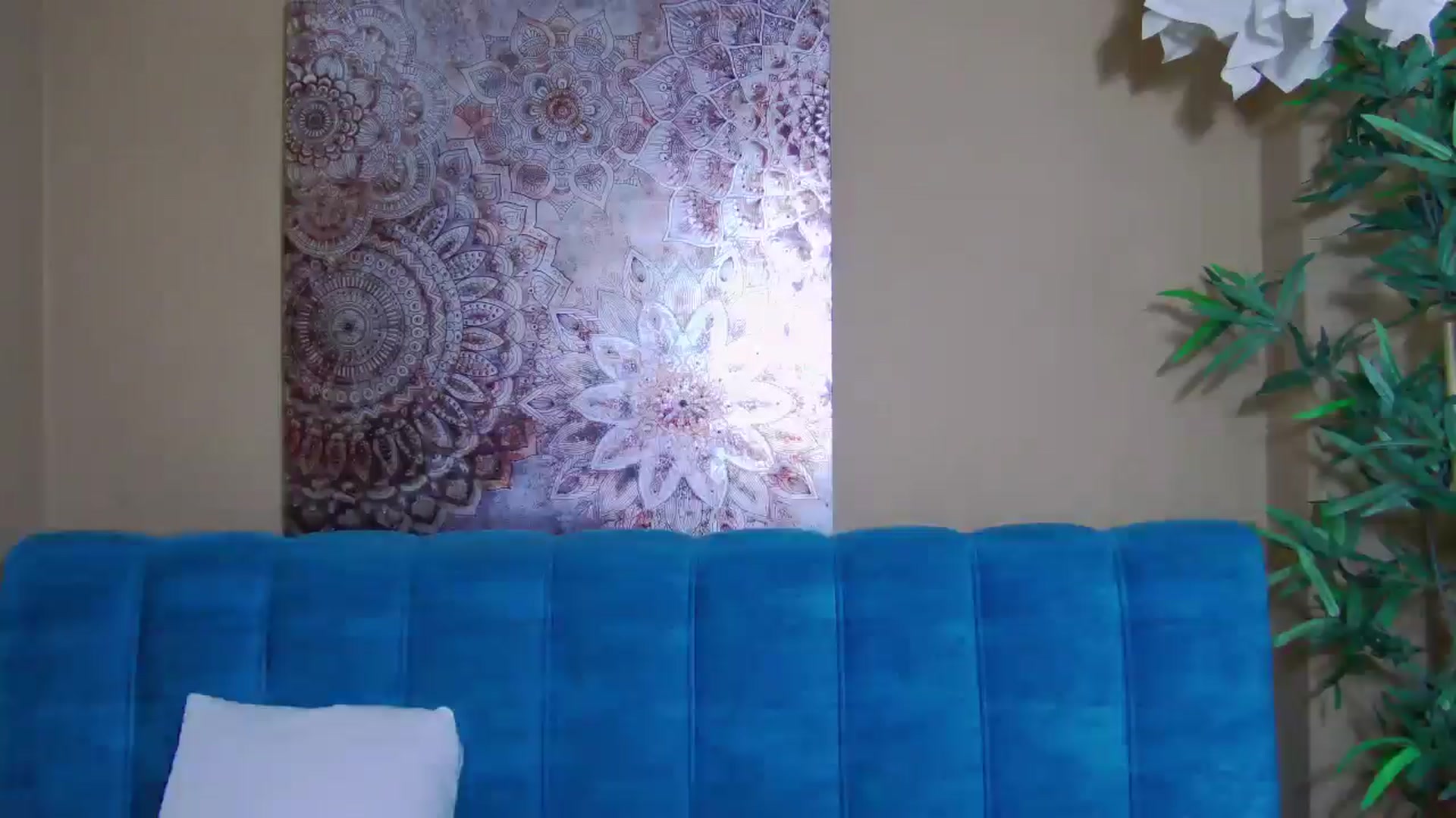 Gallery image thumbnail from ForeverChic's myfreecams stream on, 03/12/2026, 10:38 image 15 of 20