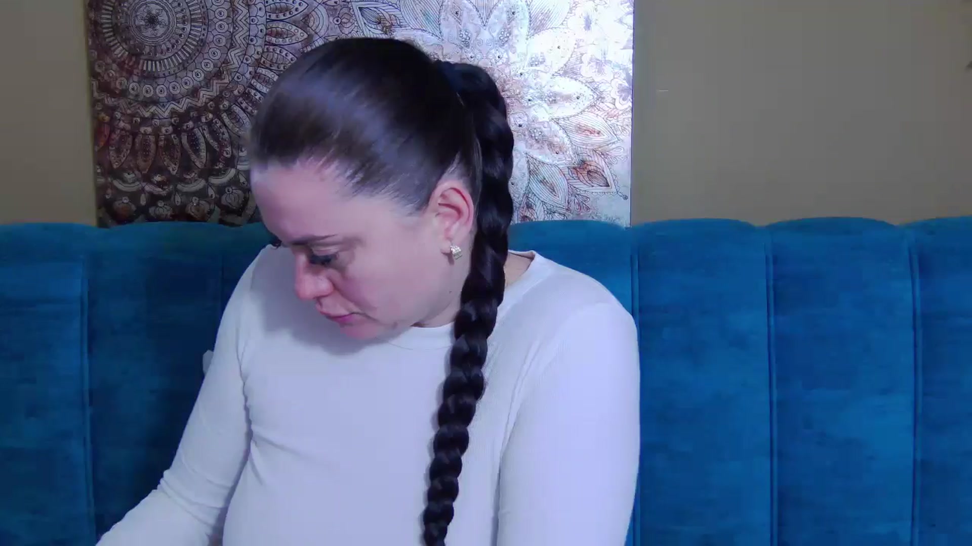 Gallery image thumbnail from ForeverChic's myfreecams stream on, 03/12/2026, 14:14 image 20 of 20