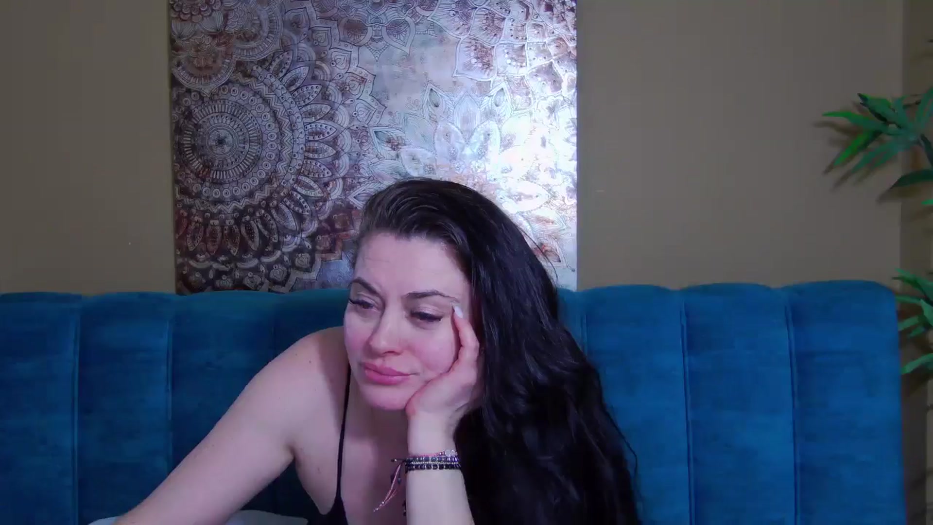 Gallery image thumbnail from ForeverChic's myfreecams stream on, 03/13/2026, 15:26 image 9 of 20