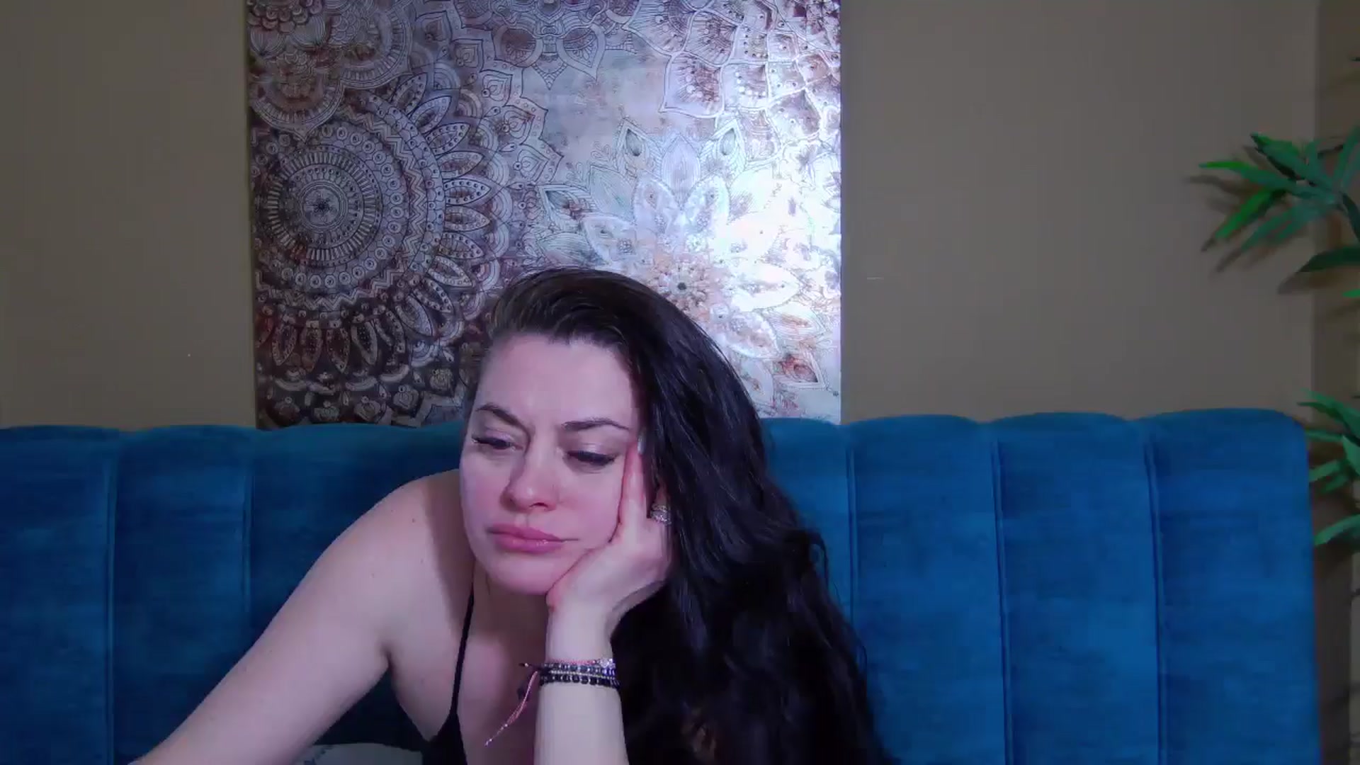 Gallery image thumbnail from ForeverChic's myfreecams stream on, 03/13/2026, 15:26 image 14 of 20