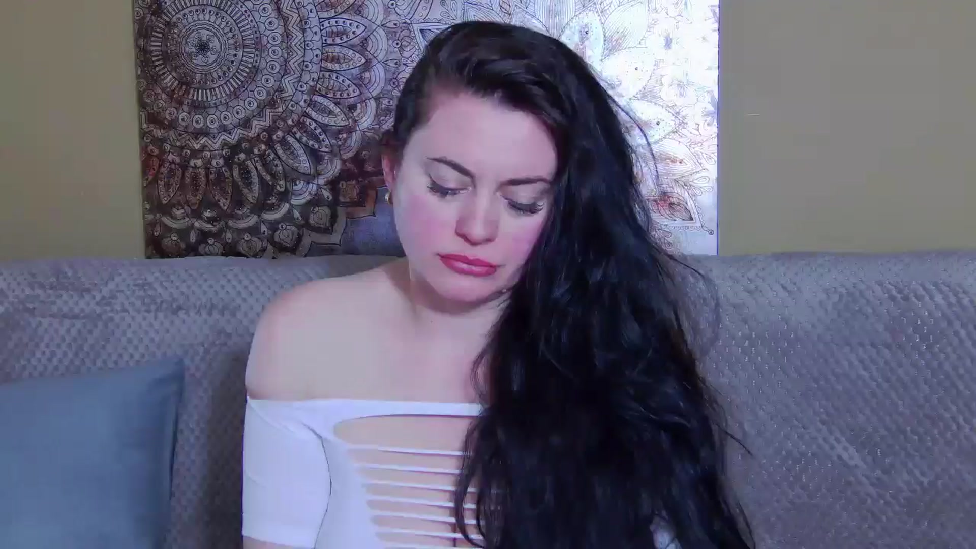 Gallery image thumbnail from ForeverChic's myfreecams stream on, 03/23/2026, 10:15 image 17 of 20