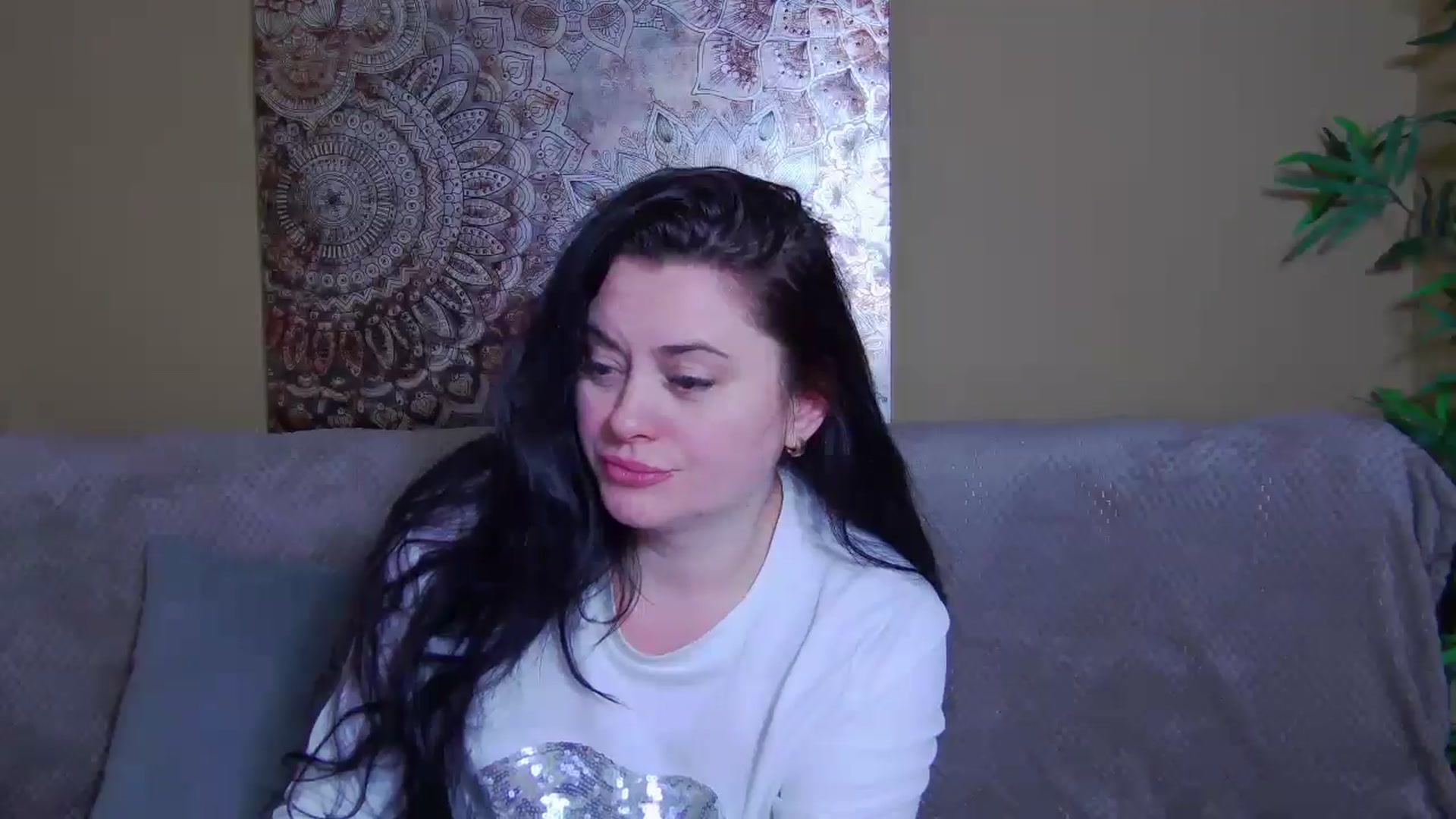 Gallery image thumbnail from ForeverChic's myfreecams stream on, 03/23/2026, 13:09 image 16 of 20