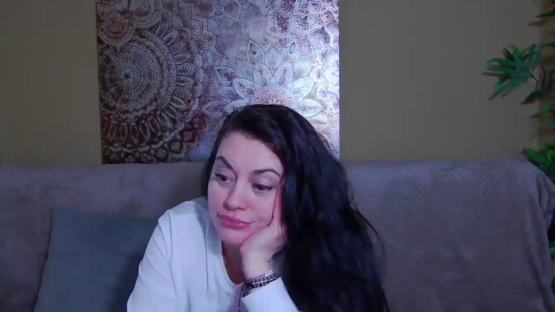 Gallery image thumbnail from ForeverChic's myfreecams stream on, 03/23/2026, 13:09 image 6 of 20