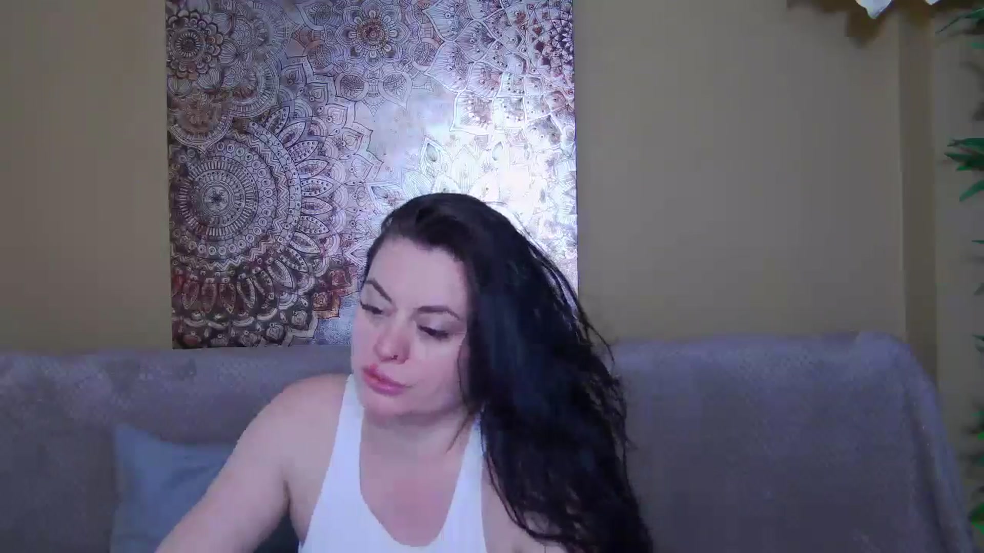 Gallery image thumbnail from ForeverChic's myfreecams stream on, 03/27/2026, 13:33 image 14 of 20