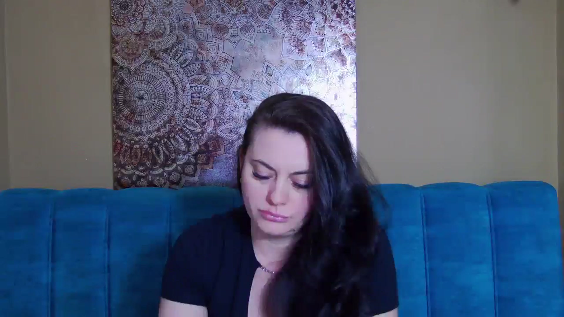 Gallery image thumbnail from ForeverChic's myfreecams stream on, 04/01/2026, 11:07 image 12 of 20